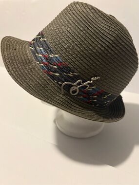 Carlos Santana Men’s Fedora grey Hat with metal guitar pin, Sz Small/Medium.